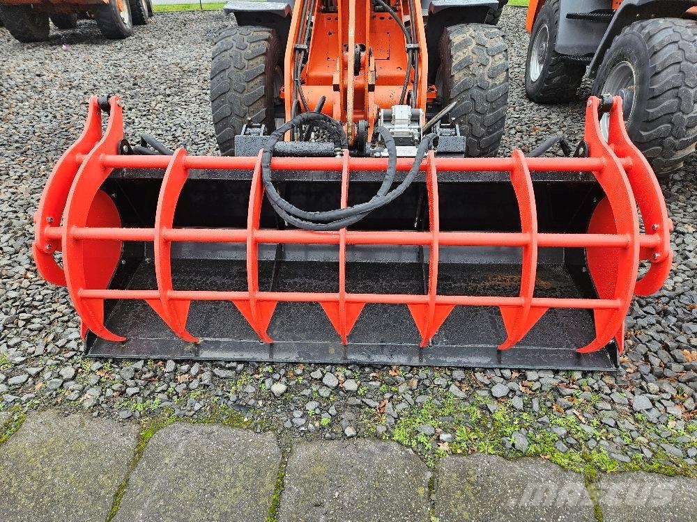 Boxer PB220E - Silage grab/Greifschaufel/Uitkuilbak Hranilnice živine