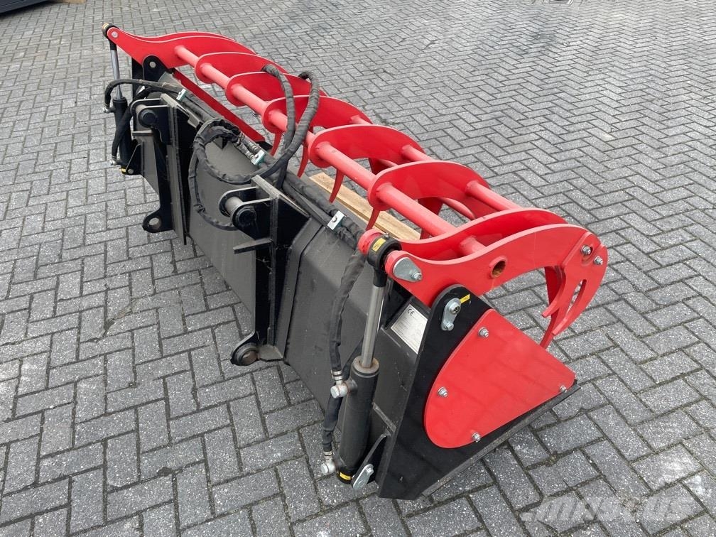 Boxer PB220E - Silage grab/Greifschaufel/Uitkuilbak Hranilnice živine