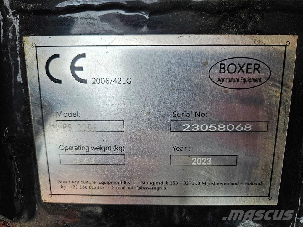 Boxer PB220E - Silage grab/Greifschaufel/Uitkuilbak Hranilnice živine