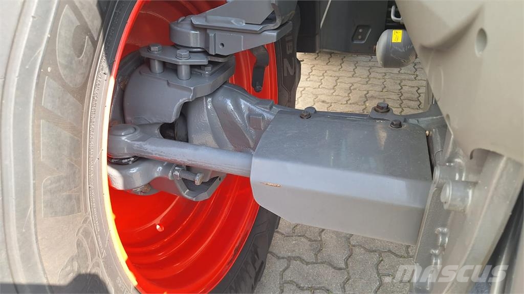 Fendt 724 Vario Gen6 Profi+ Setting2 Трактори