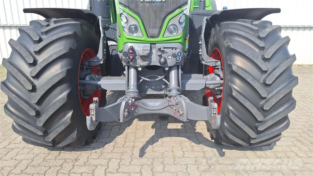 Fendt 724 Vario Gen6 Profi+ Setting2 Трактори