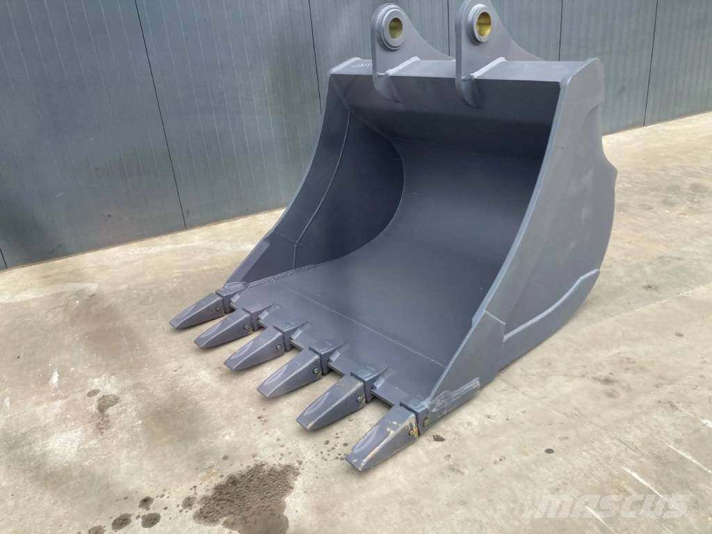 Hitachi ZX250 Godet