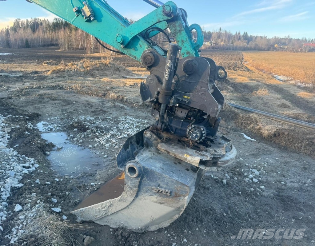 Kobelco SK 230 SR LC Excavadoras sobre orugas