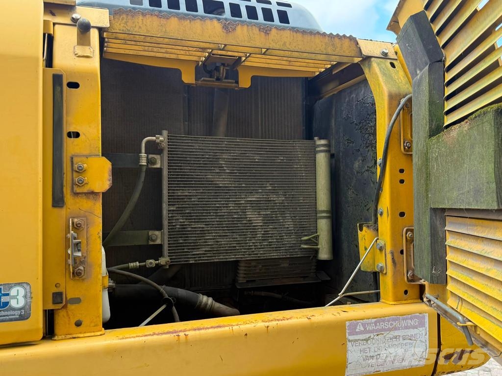 Komatsu PC210LC-8 Εκσκαφείς με ερπύστριες