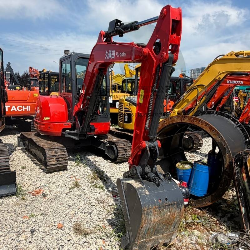 Kubota U 40 ミニ油圧ショベル 7t以下(ミニユンボ・ミニディガー)