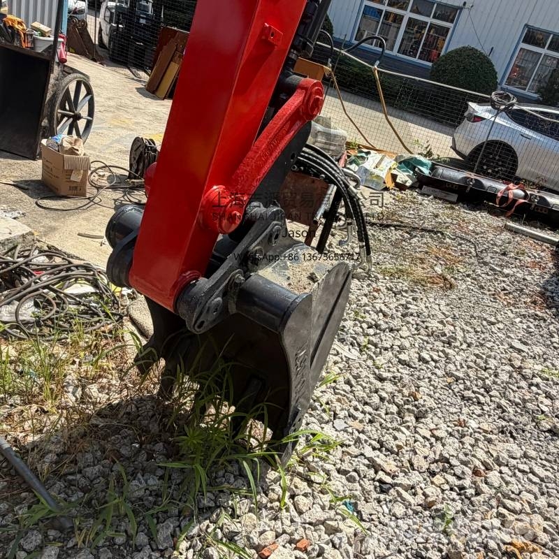 Kubota U 40 ミニ油圧ショベル 7t以下(ミニユンボ・ミニディガー)