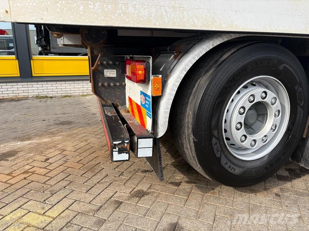 Volvo FM 420 + HMF 1643 Z2---2X EXT. + TIPPER + 2X STEER Visureigiai kranai