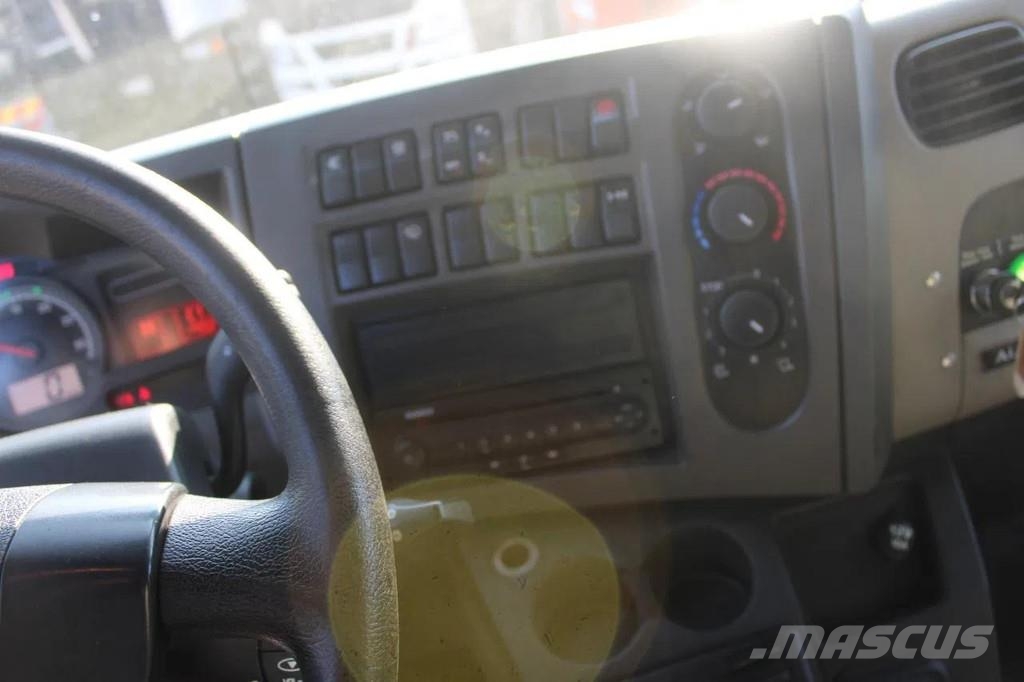 Renault Midlum 220 + 14METER + EURO 5 Plataformas sobre camión