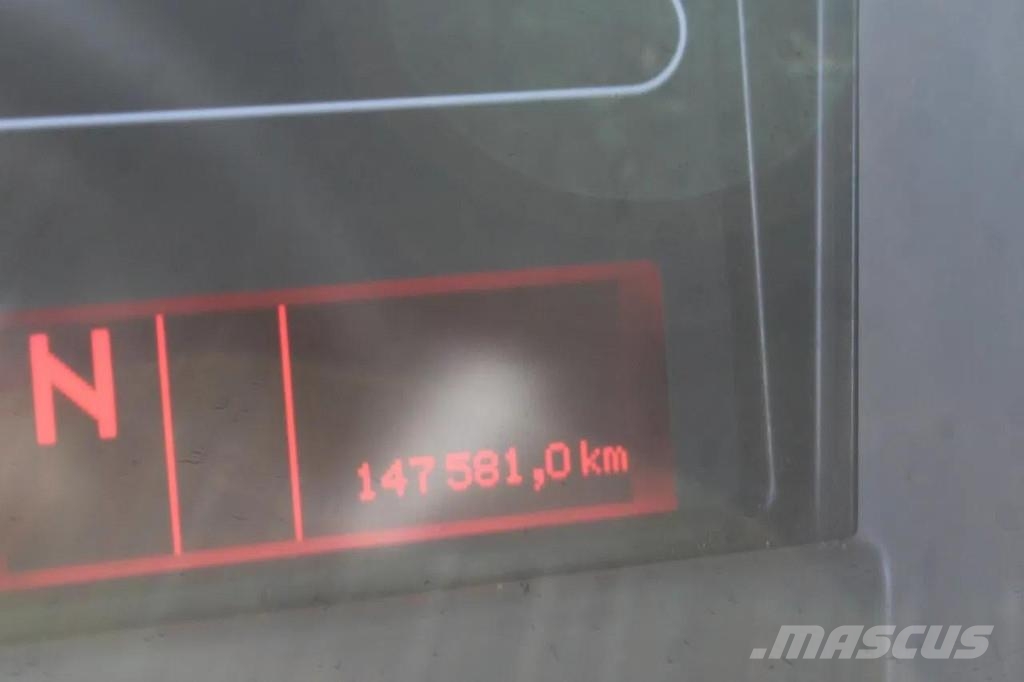 Renault Midlum 220 + 14METER + EURO 5 Plataformas sobre camión