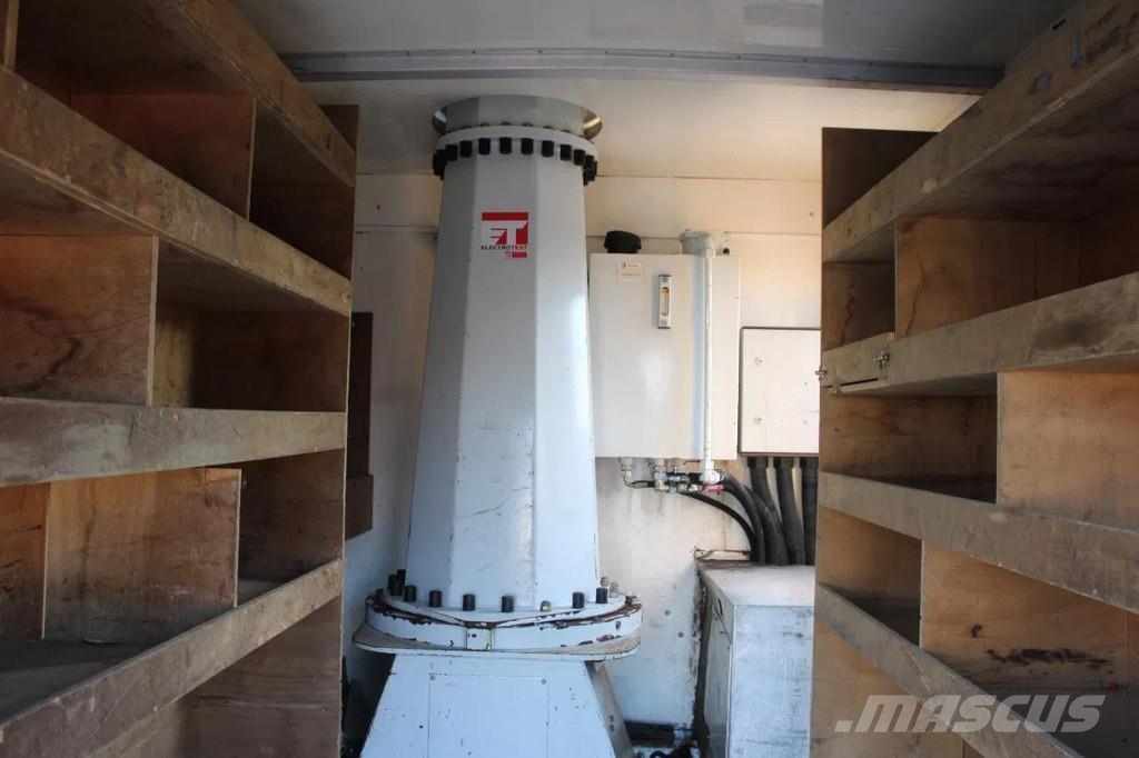 Renault Midlum 220 + 14METER + EURO 5 Plataformas sobre camión