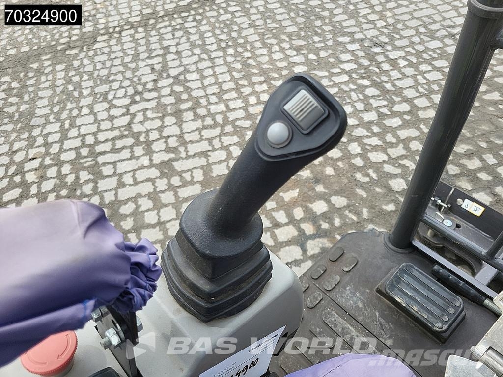 Zoomlion ZE18 GU KUBOTA ENGINE - PIN ON / 3 BUCKETS CE CERT Minigravere <7t