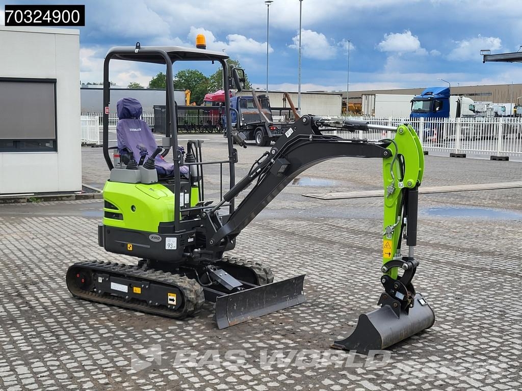 Zoomlion ZE18 GU KUBOTA ENGINE - PIN ON / 3 BUCKETS CE CERT Minigravere <7t