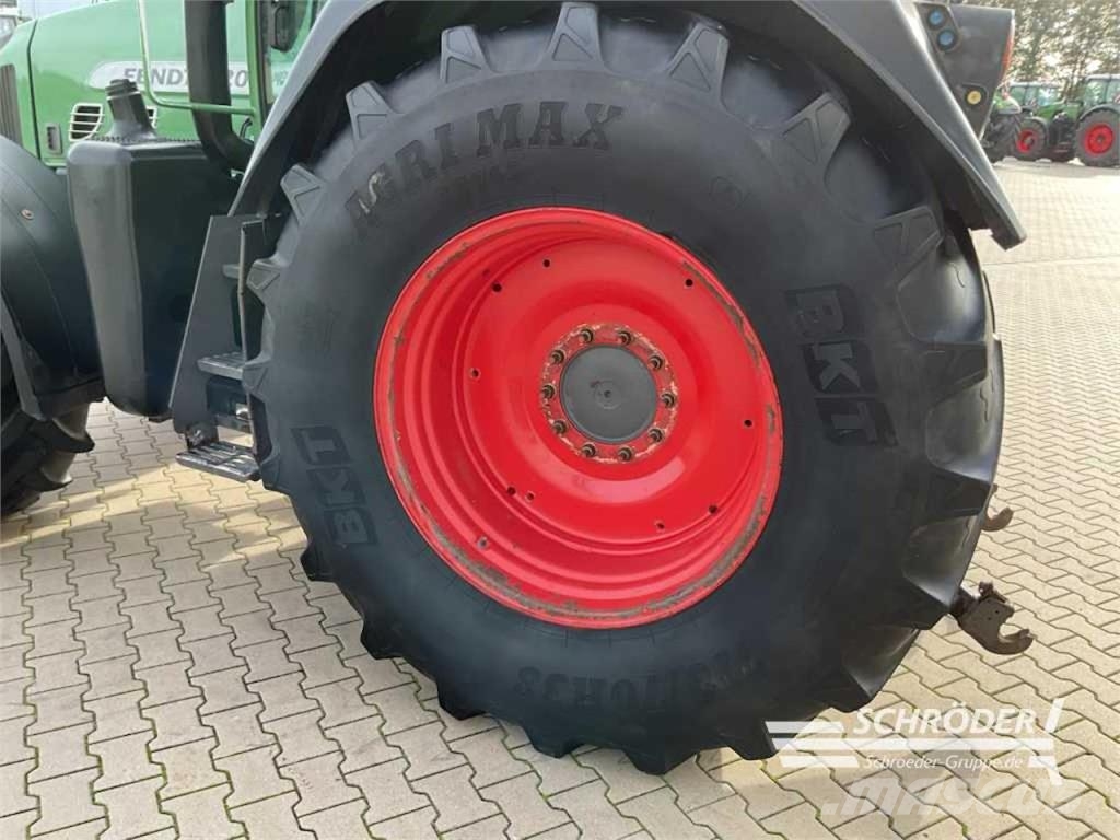 Fendt 820 VARIO TMS Трактори