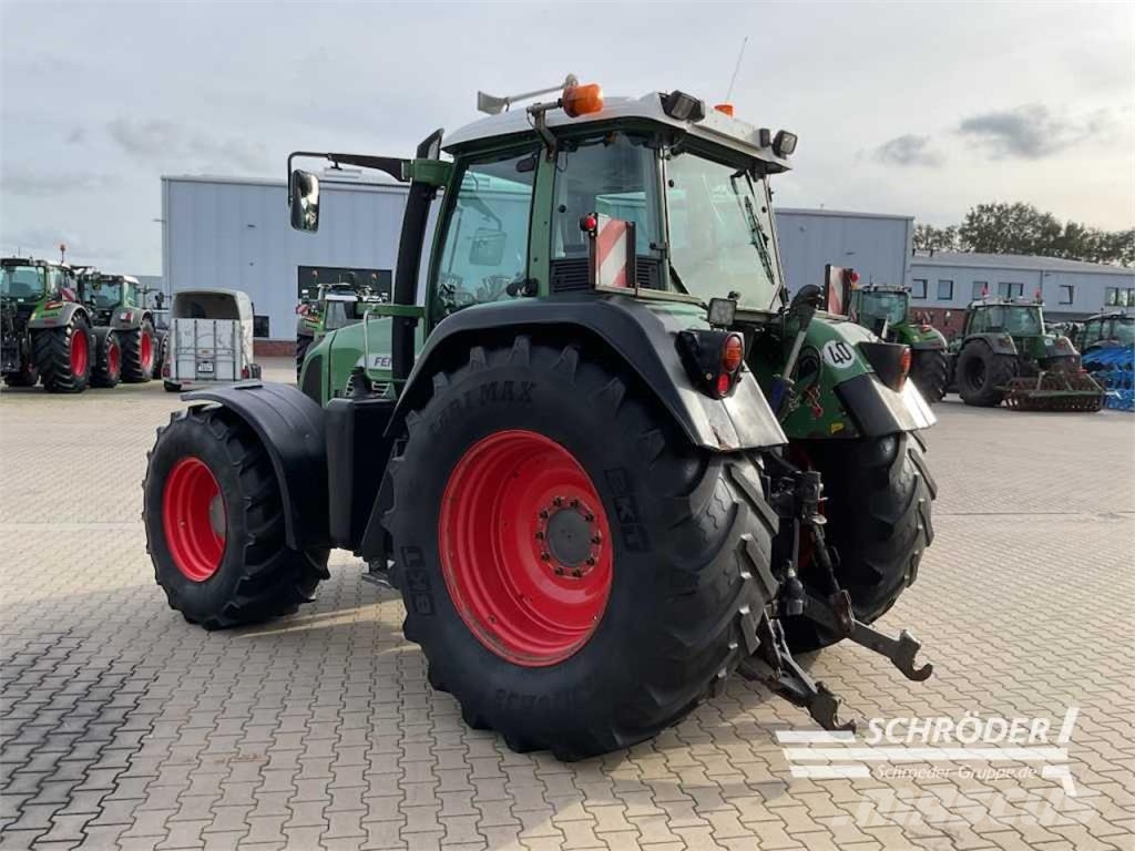 Fendt 820 VARIO TMS Трактори