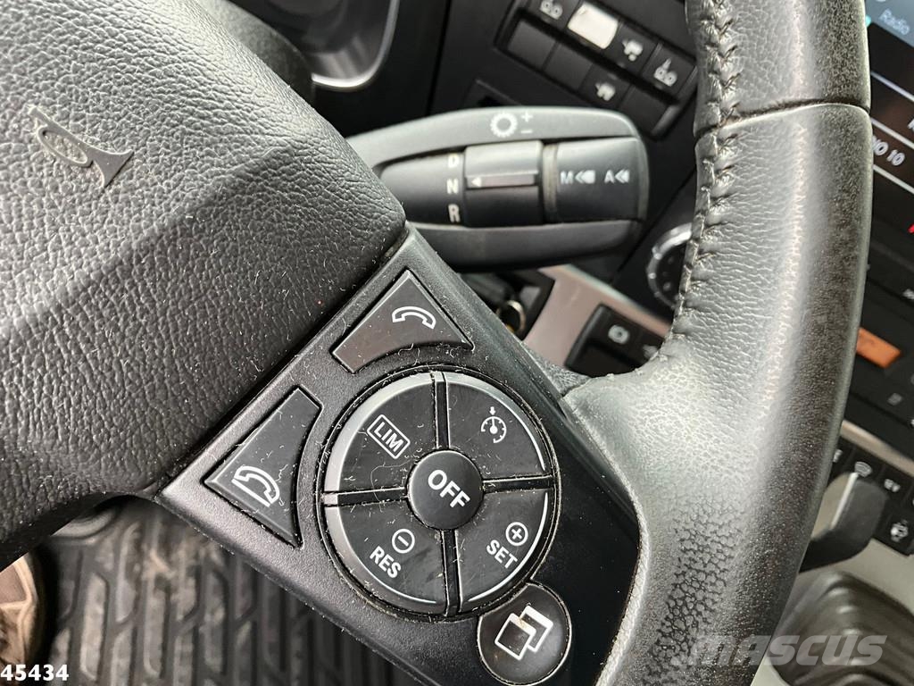 Mercedes-Benz Arocs 3251 8x4 Euro 6 Retarder HMF 85 Tonmeter laa 全路面起重機/吊車