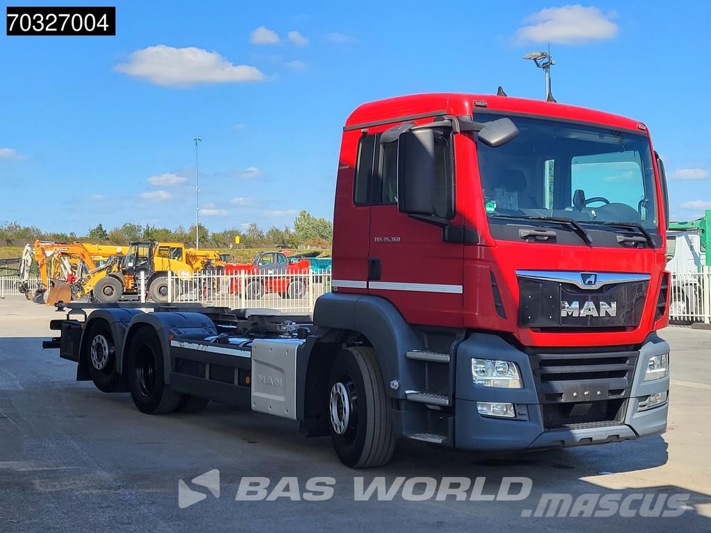 MAN TGS 26.360 6X2 ADR BDF Lift + Steering Axle Euro 6 شاحنات قابلة للفك