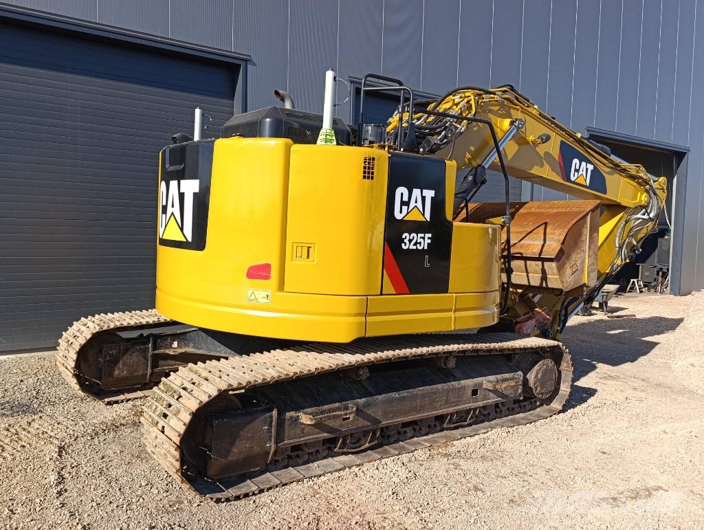 CAT 325 FL CR Lánctalpas kotrók