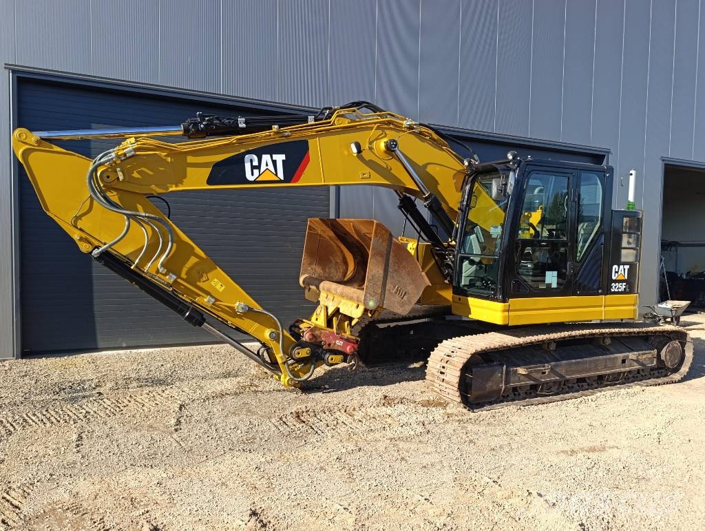 CAT 325 FL CR Lánctalpas kotrók