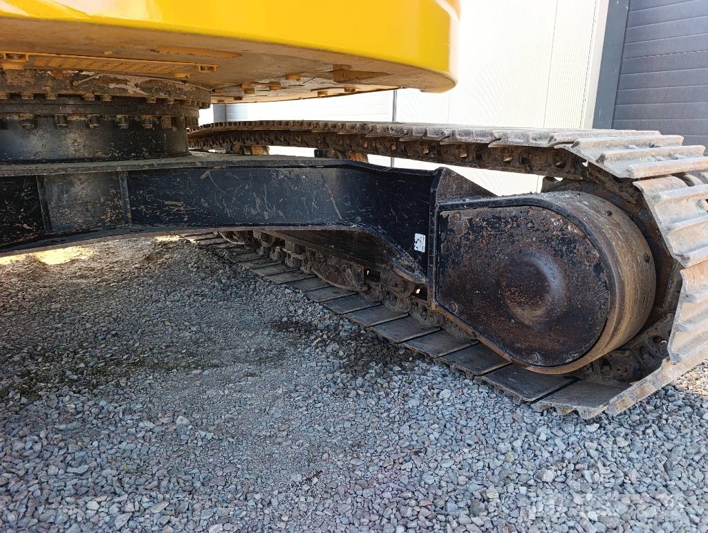 CAT 325 FL CR Lánctalpas kotrók