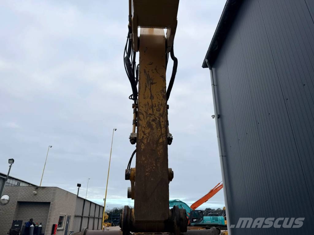 CAT 336F L Vikšriniai ekskavatoriai