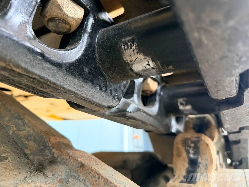 CAT 336F L Vikšriniai ekskavatoriai
