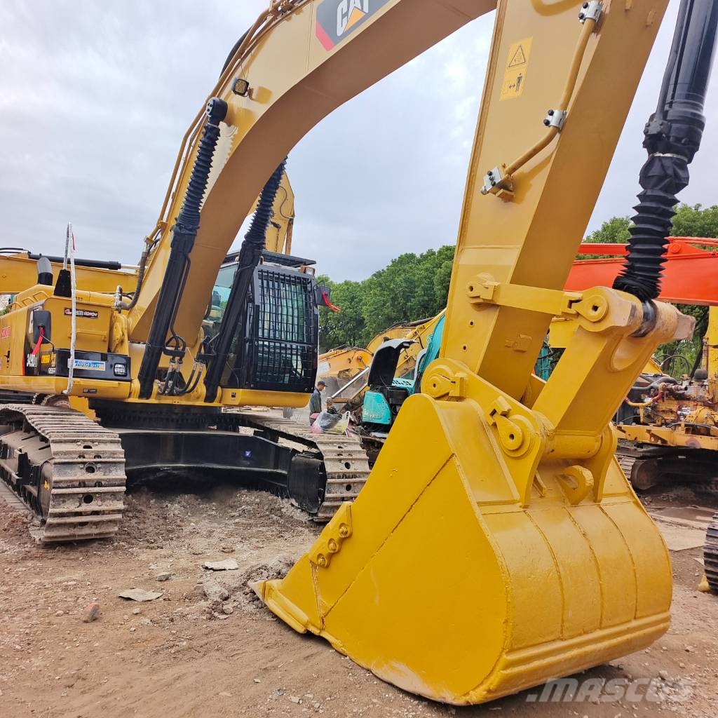 CAT 349D2L 3000 units excavators in stock Bagri goseničarji