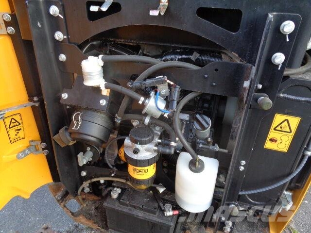 JCB 15C Mini ekskavatörler, 7 tona dek
