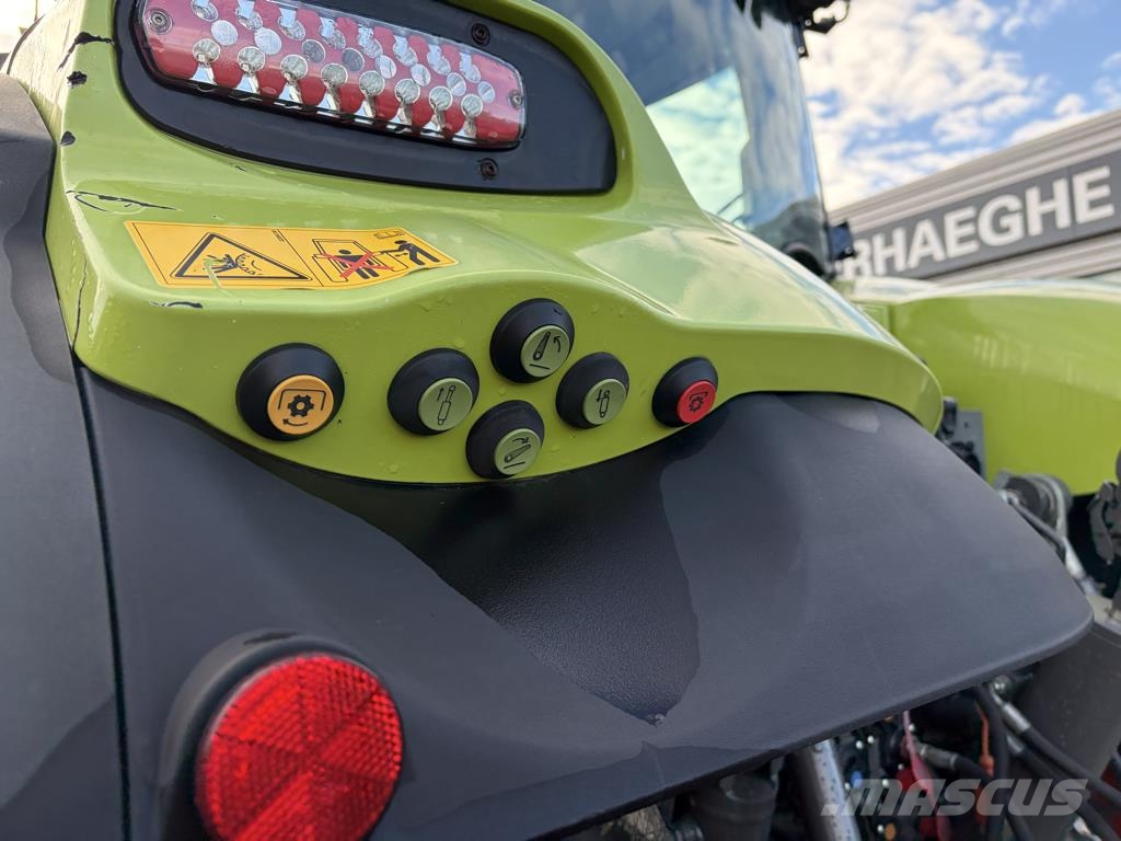 CLAAS Axion 810 CEBIS Trattori