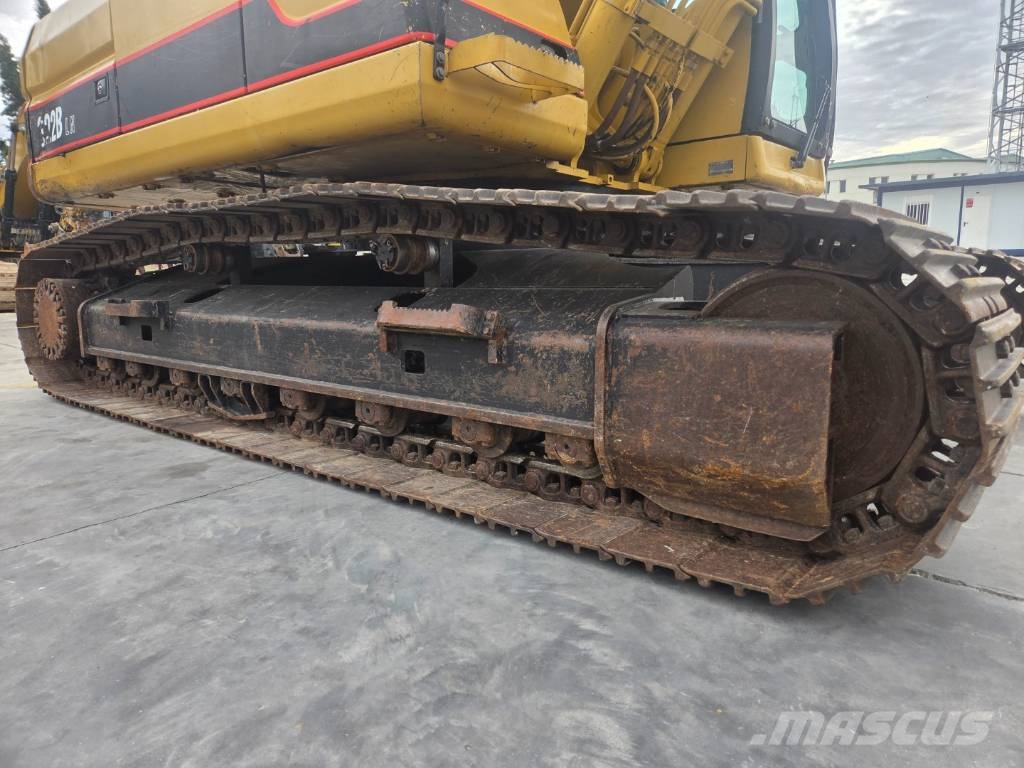 CAT 322 B LN Lánctalpas kotrók