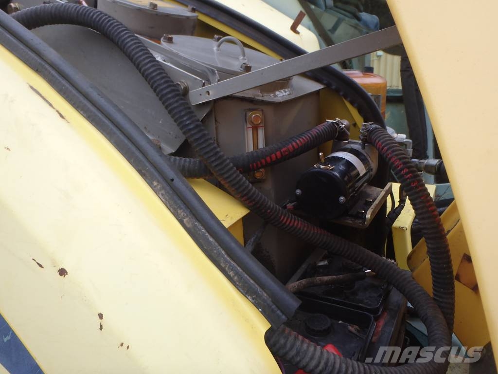 Yanmar SV 100 Engcon حفارات وسط 7 طن - 12 طن