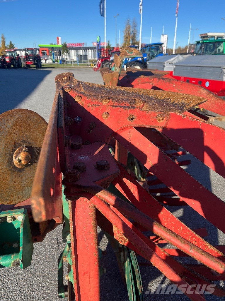 Kverneland EG100-300-30 Paluuaurat