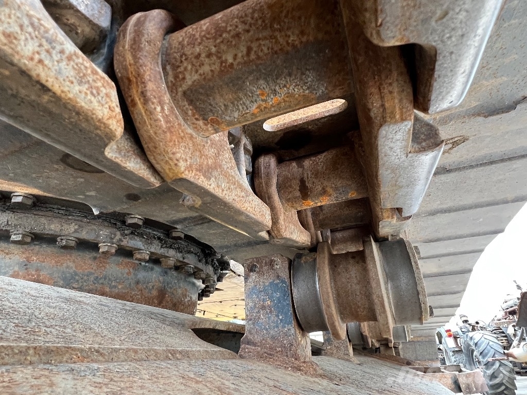 Komatsu HB365 LC-3 Pelle sur chenilles