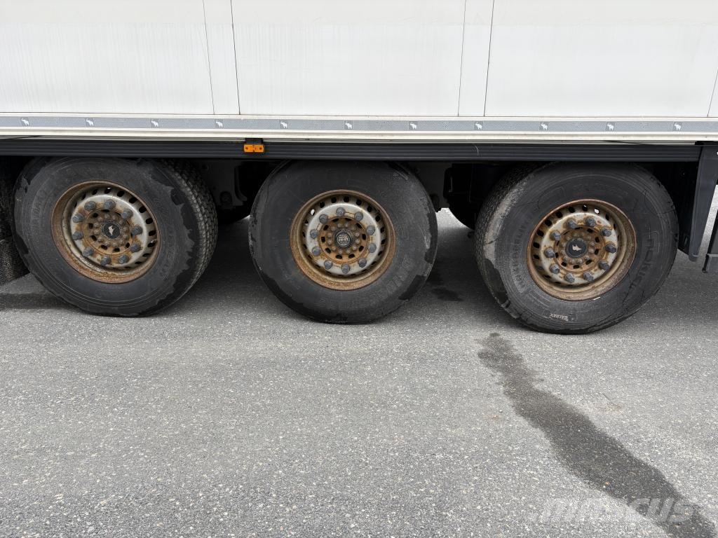 Schmitz Cargobull Trailer Reefer Flower Width & Dual Temp & Double S Semirimorchi a temperatura controllata