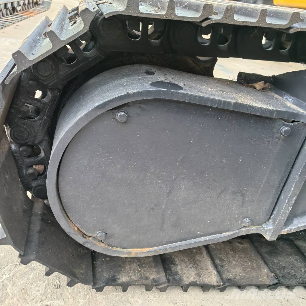 Komatsu PC 220-8 Гусеничні екскаватори