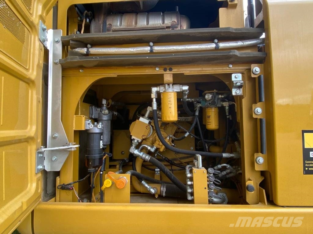 CAT 326 F Pásová rýpadla