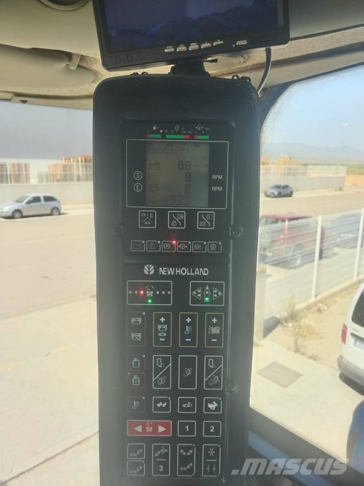 New Holland VL 620 ماكينات حصد الكروم