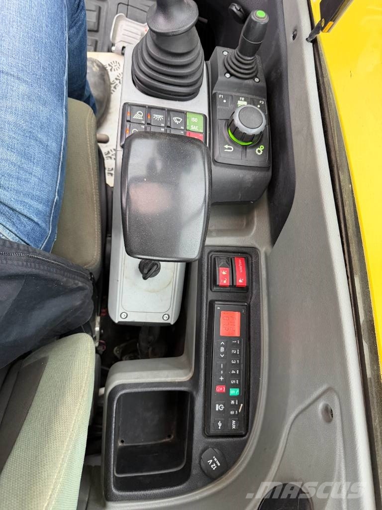 Wacker Neuson ET65 knäckbom rotortilt redskap Steg V motor Raupenbagger