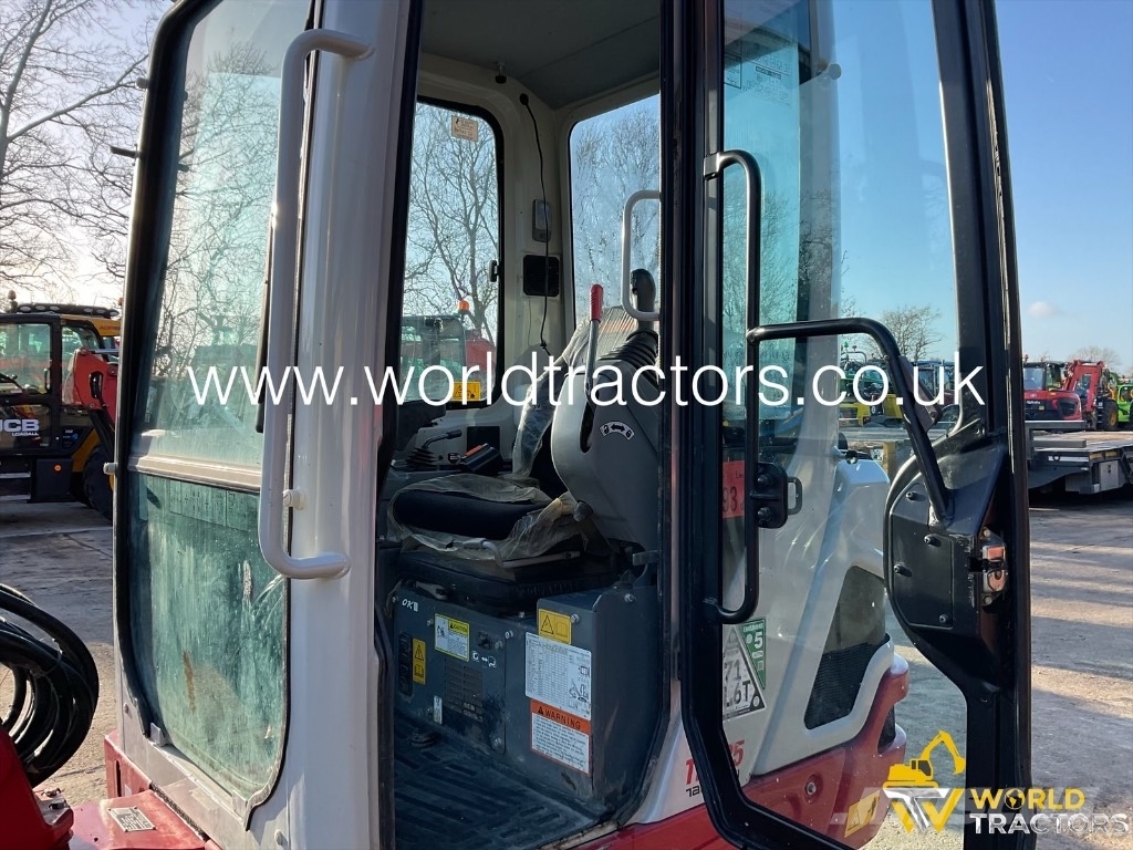 Takeuchi TB 225 Minigravere <7t