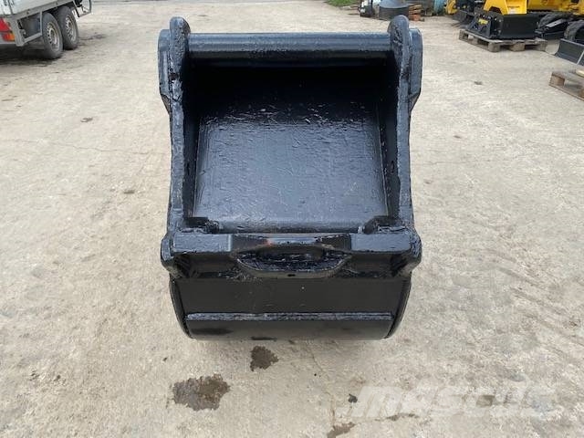 Arden Equipment QA 61/62/63 - 800 mm Grāvju arkls