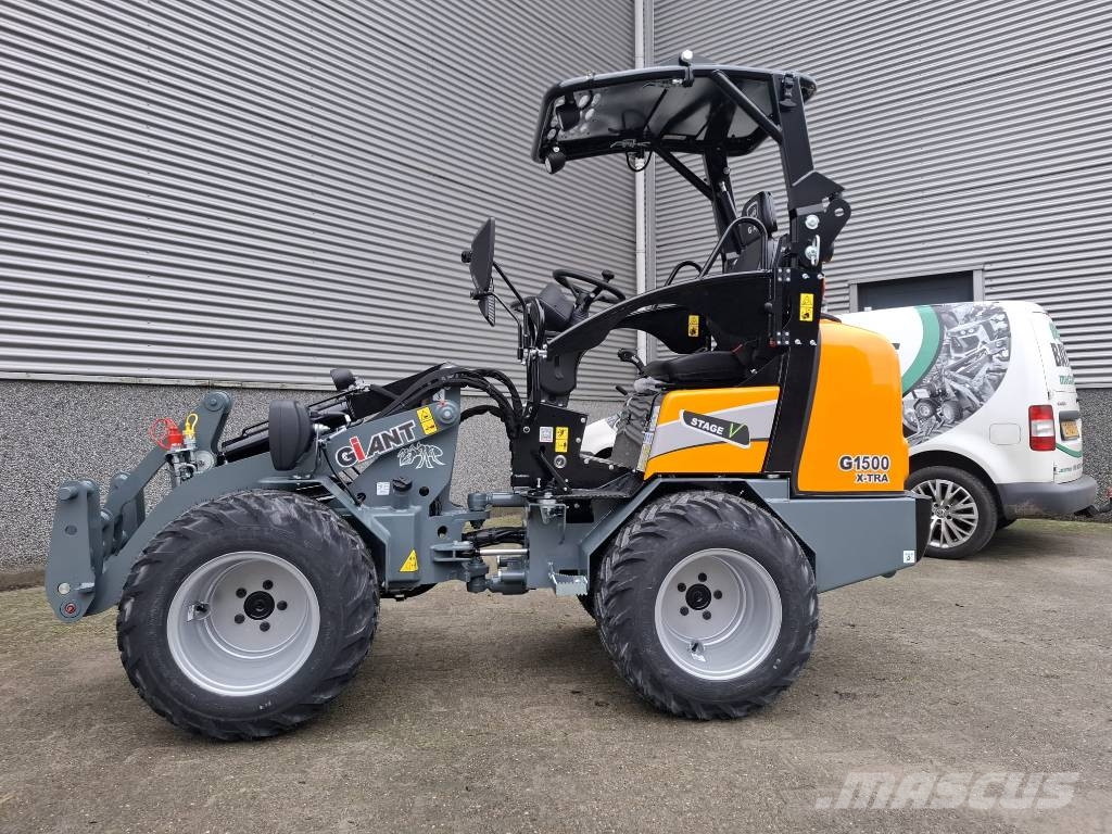 GiANT G1500 L Xtra Mini loaders