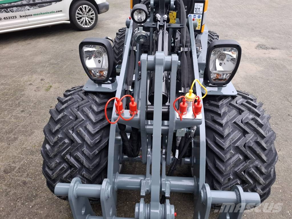 GiANT G1500 L Xtra Mini loaders