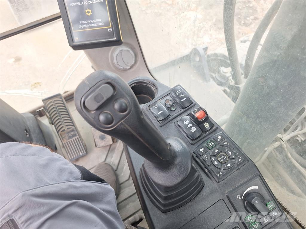 Volvo EW 160 E معدات البناء - غير ذلك