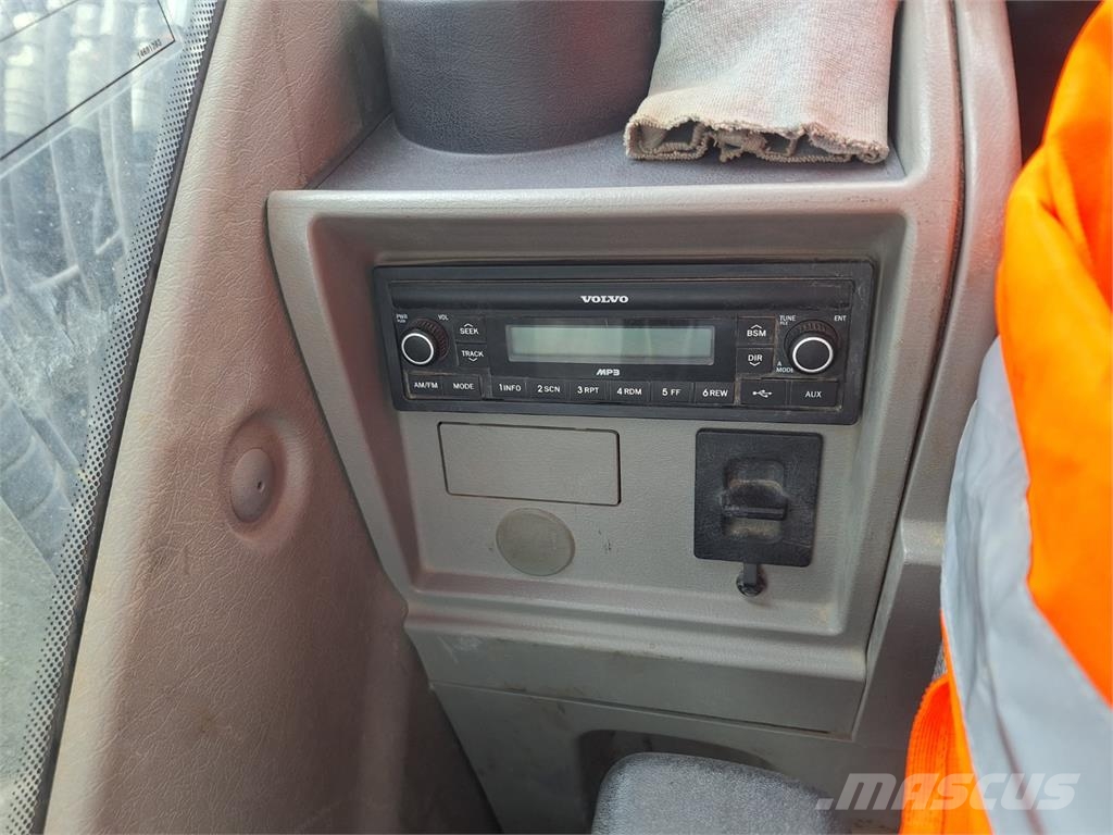 Volvo EW 160 E معدات البناء - غير ذلك