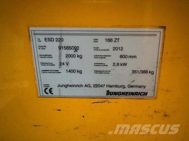 Jungheinrich ESD 220 Stand-in stackers
