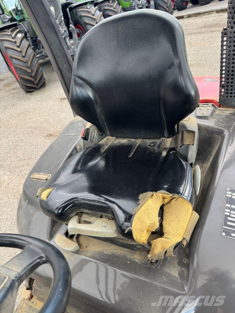 Manitou MI 30D Maatalouskurottajat