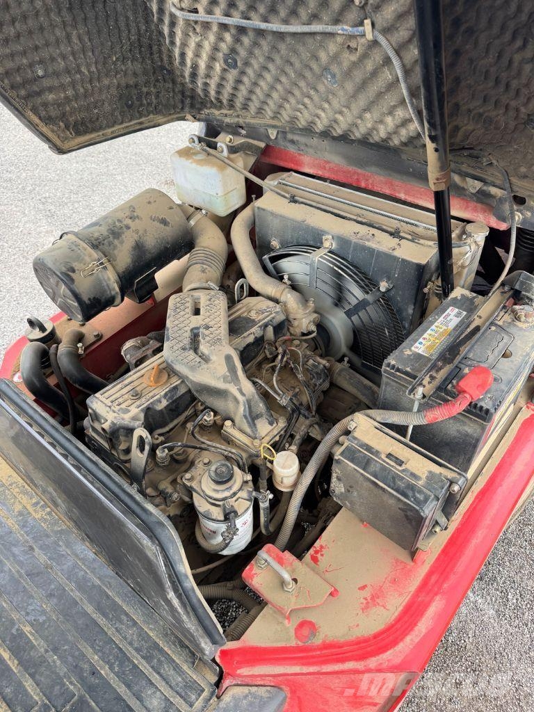 Manitou MI 30D Maatalouskurottajat