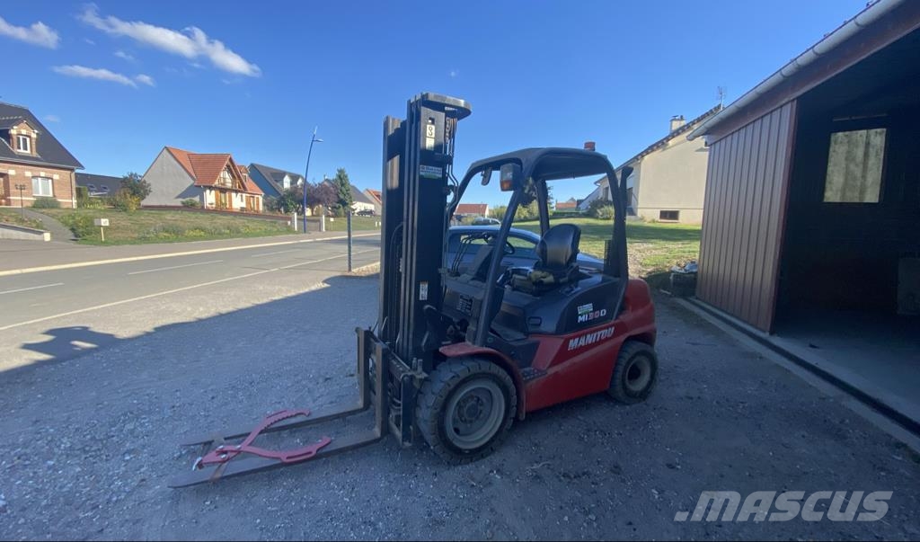 Manitou MI 30D Kmetijski teleskopski nakladalci