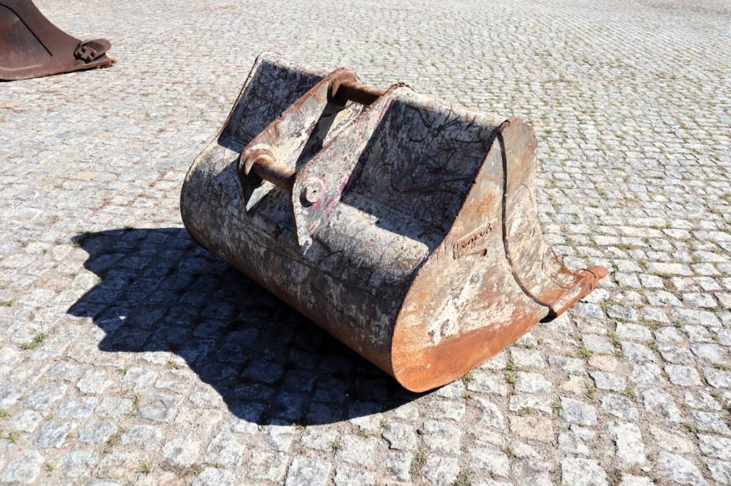 Balde escavação 1200 mm Ø65 Volvo Kašike / Korpe