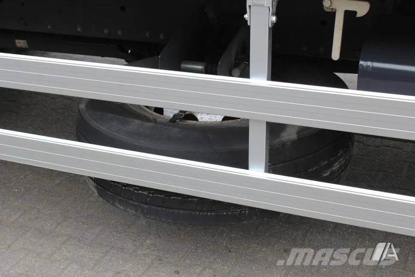 Iveco Eurocargo 190 280L - 056 شاحنات بدرجة حرارة قابلة للضبط