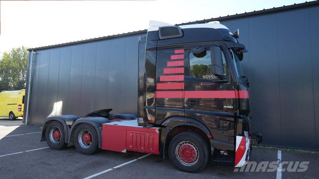 Mercedes-Benz Actros 3351 6x4 tractor unit 360.700km Cavalos mecânicos